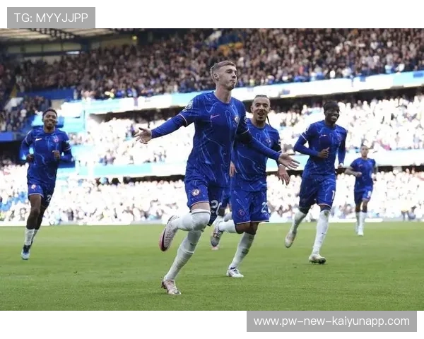 切尔西外线渗透成功，帕尔默回敲形成入球